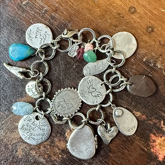 Jes MaHarry “Loving Locket Bracelet”. New in box. JM gift included. - Picture 7 of 10